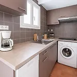 Ferienhaus Mazet 1pers - De La Nartelle - Maxime- Piscine Partage- Parking *